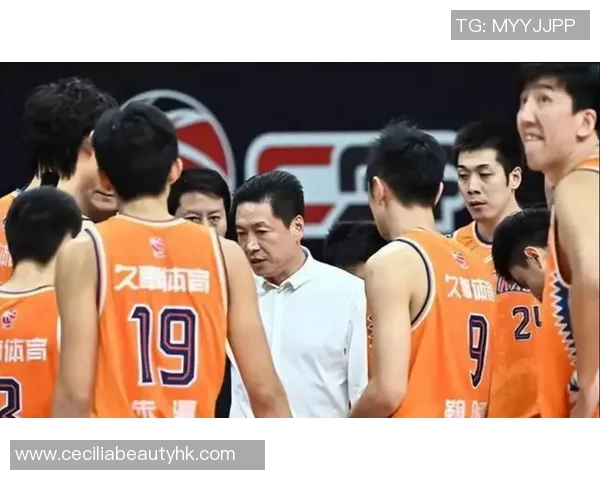 自由球员签约动态更新NBA球队最新引援策略与市场动向分析