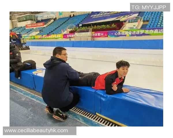 冰雪选手技术打磨之路：从基础训练到竞技巅峰的全面提升策略