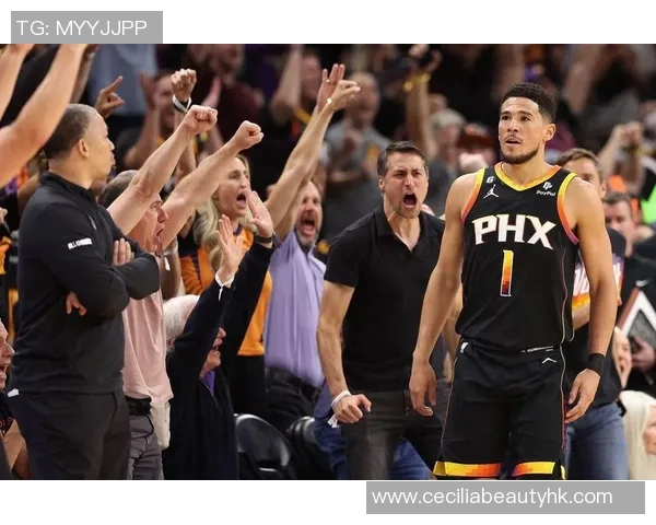 太阳队主场大胜活塞队,提升季后赛希望 太阳队主场大胜活塞队,提升季后赛希望