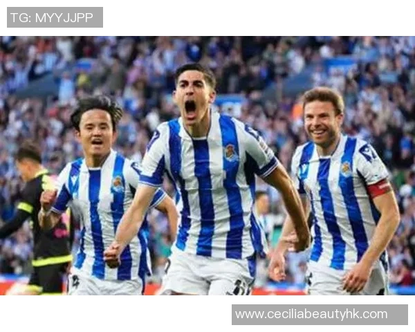 皇家社会官方宣布签下阿尔梅里亚射手，引援助力西甲冲刺计划